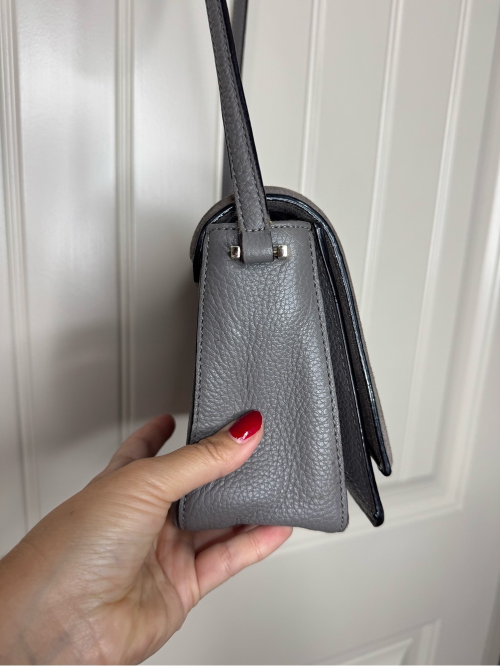 KATE SPADE ♠️ Gray Suede & Leather Crossbody Bag - 6 x 8” inches - Picture 5 of 17